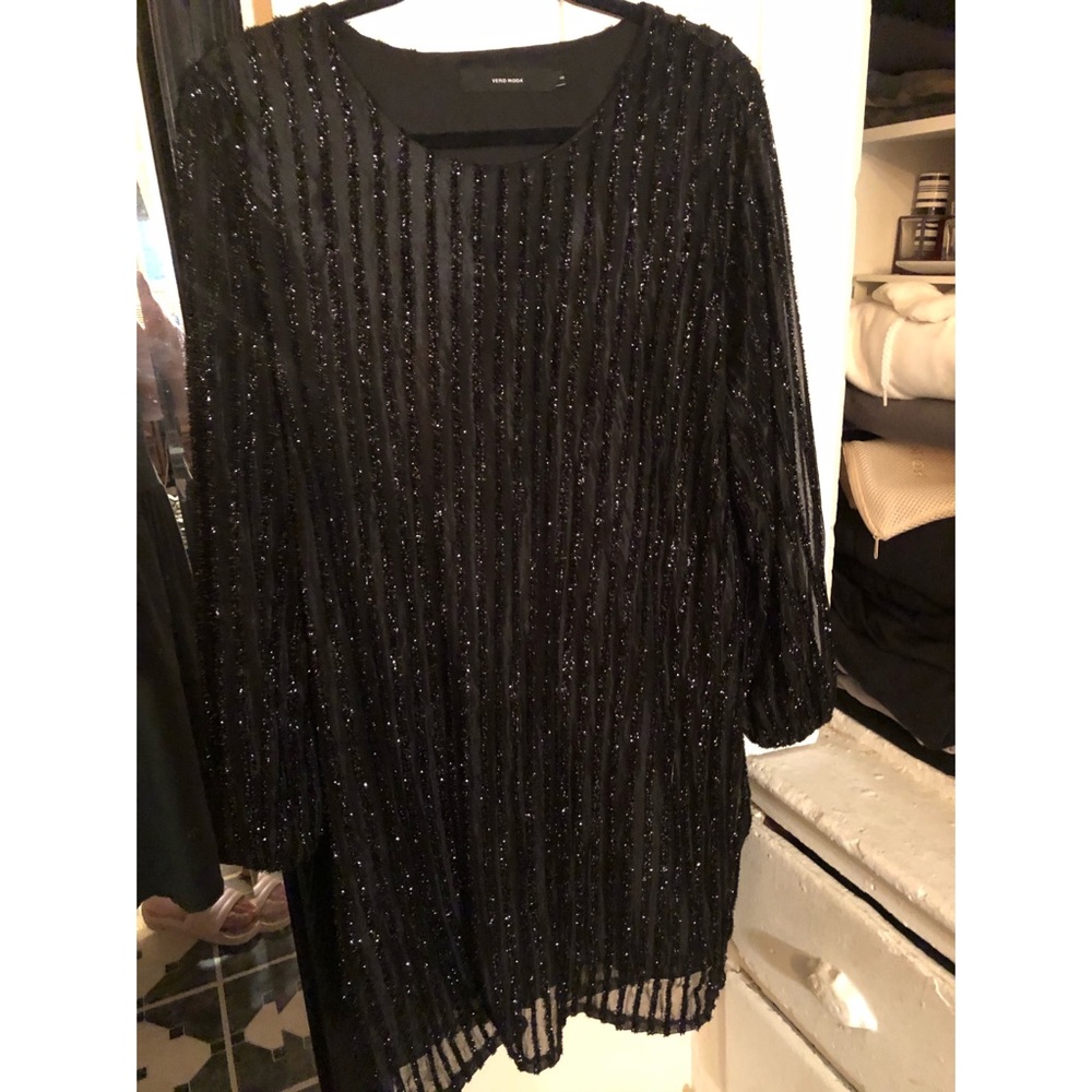 Vera Moda Long Sleeve Dress
